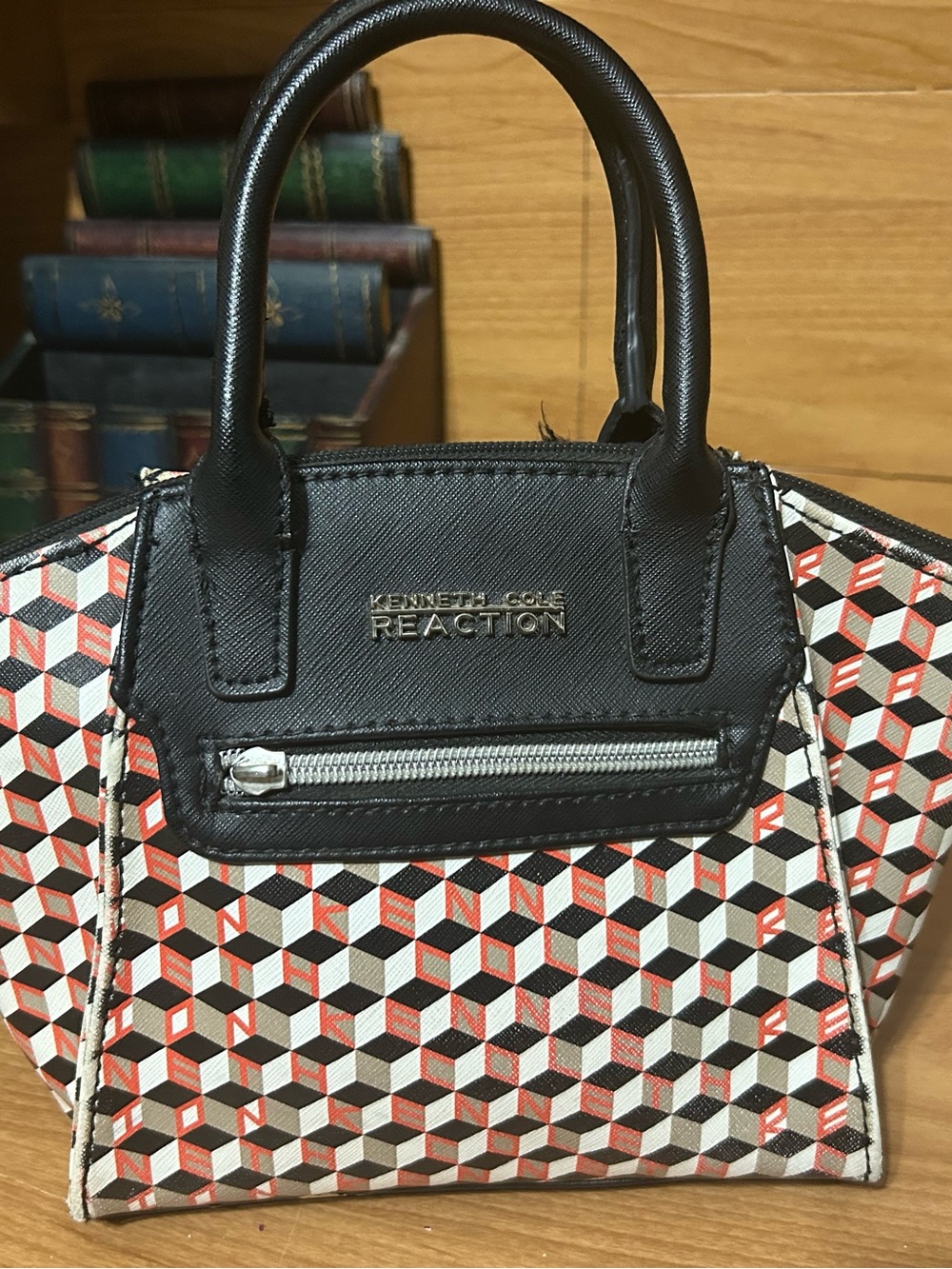 Kenneth Cole Reaction Women's Geometric Print handbag Black & orange